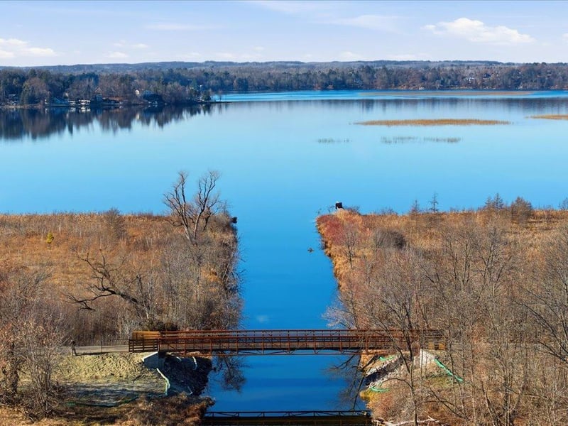 1219 Harbor Pl, East Gull Lake, MN 56401