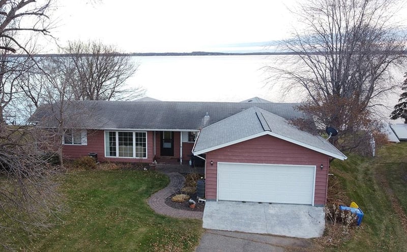 38264 N Shore Dr, Battle Lake, MN 56515