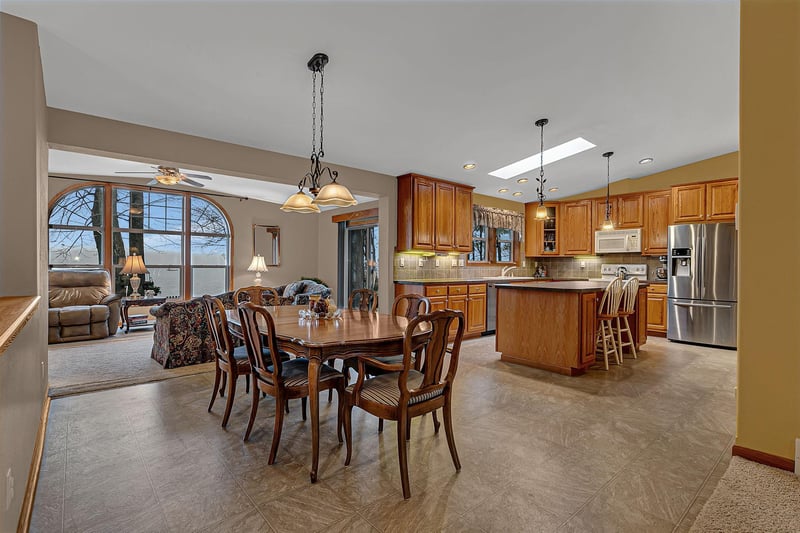 1575 White Cloud Dr S, Isle, MN 56342