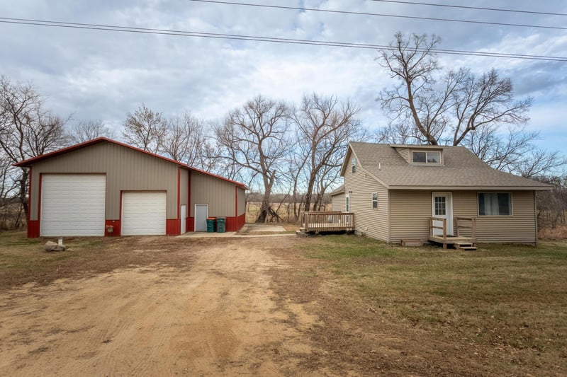 19156 344th St, Clarissa, MN 56440