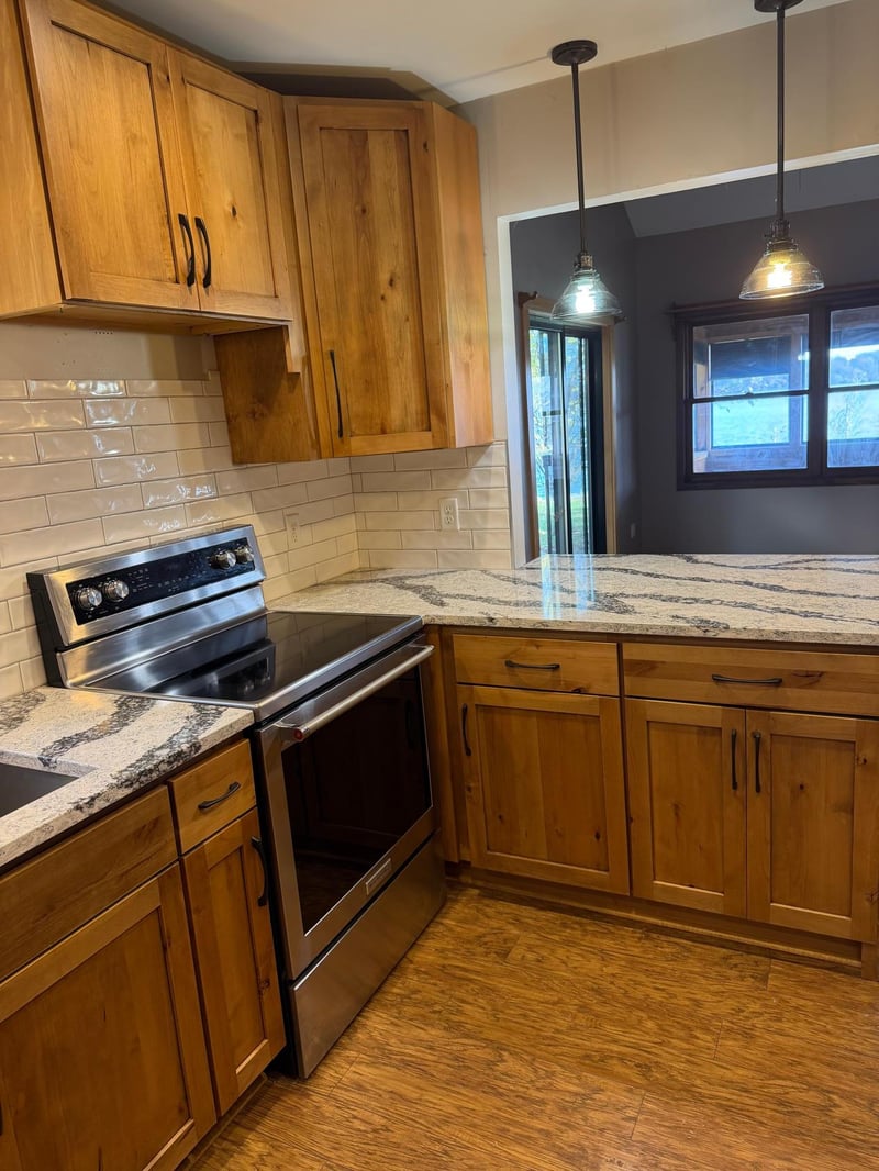 26398 Sioux Trl, Madison Lake, MN 56063
