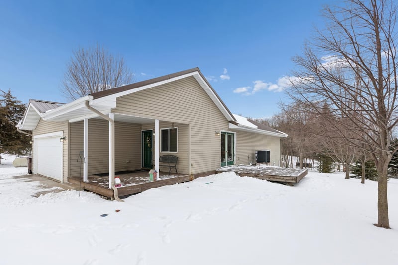 24131 Mn Highway 15, Dassel, MN 55325