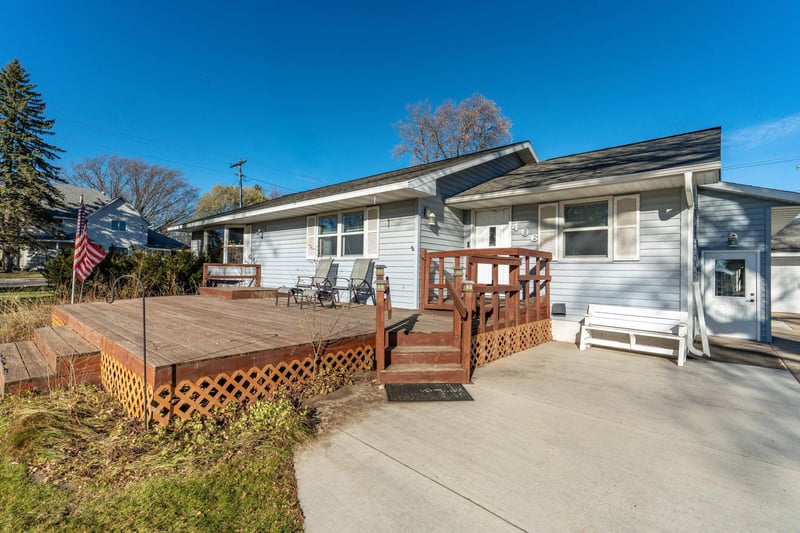 406 W Main St, Battle Lake, MN 56515