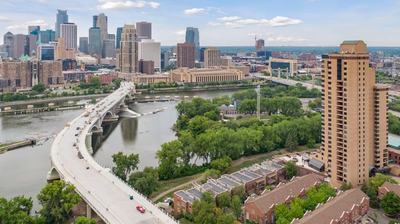 110 Bank St SE #L2001, Minneapolis, MN 55414