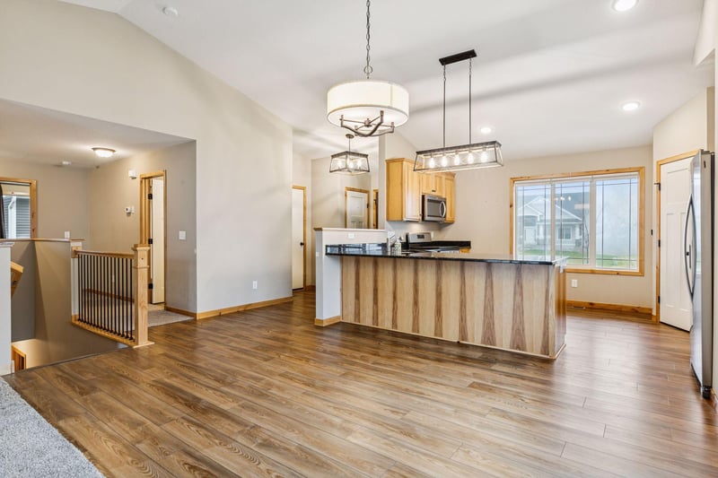 2113 21st Ave S, Lino Lakes, MN 55038