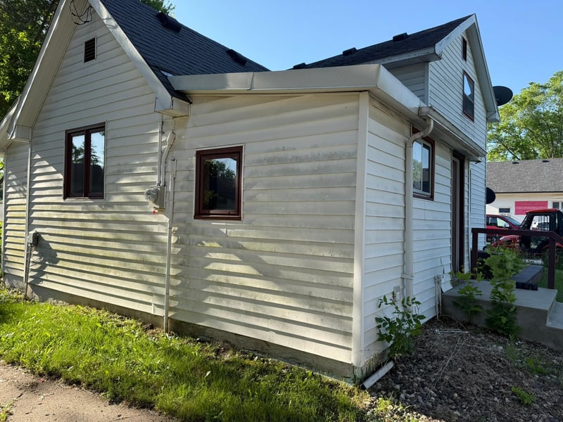 238 Locust Ave, Owatonna, MN 55060