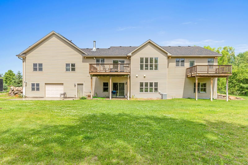 5180 241st Ct NW, Saint Francis, MN 55070