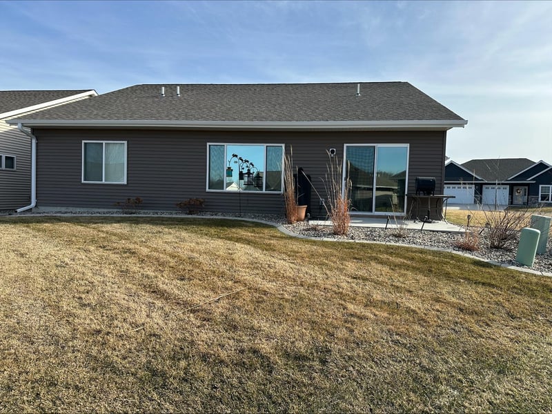 511 Southfork Cir SE, Hutchinson, MN 55350