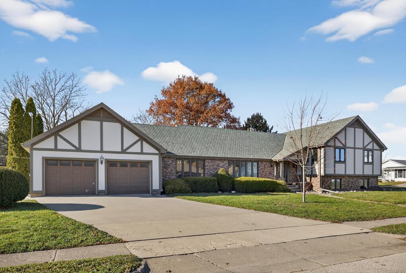 75 Wilson St, Lewiston, MN 55952