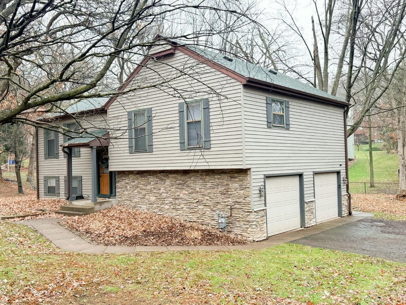 3611 Golf Rd, Eau Claire, WI 54701