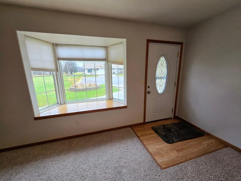 150 Ridgeview Dr, Pipestone, MN 56164