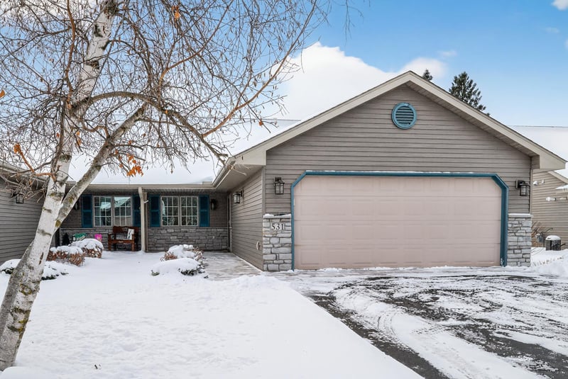 531 Cedar Ct, Taylors Falls, MN 55084