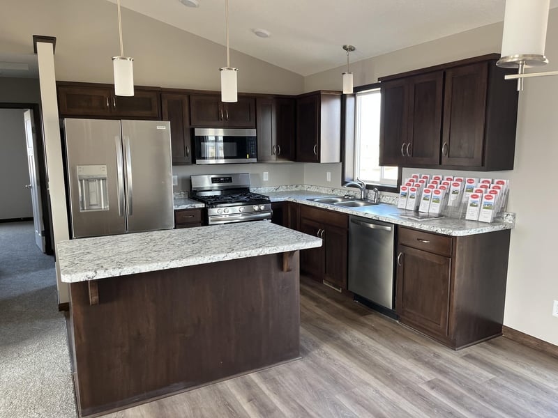 930 2 1/2 Ave SW, Rice, MN 56367