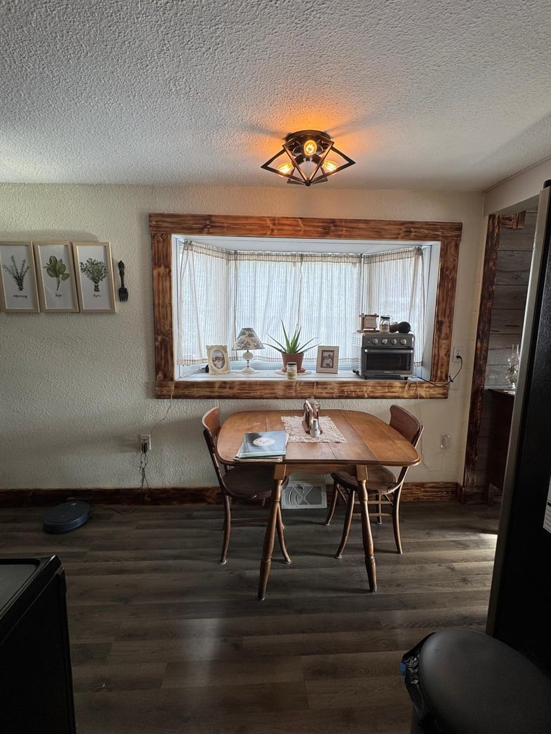 711 E Grandview Ave, Rushford, MN 55971