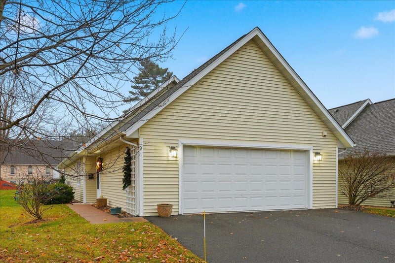 109 Pearl St #9, Balsam Lake, WI 54810