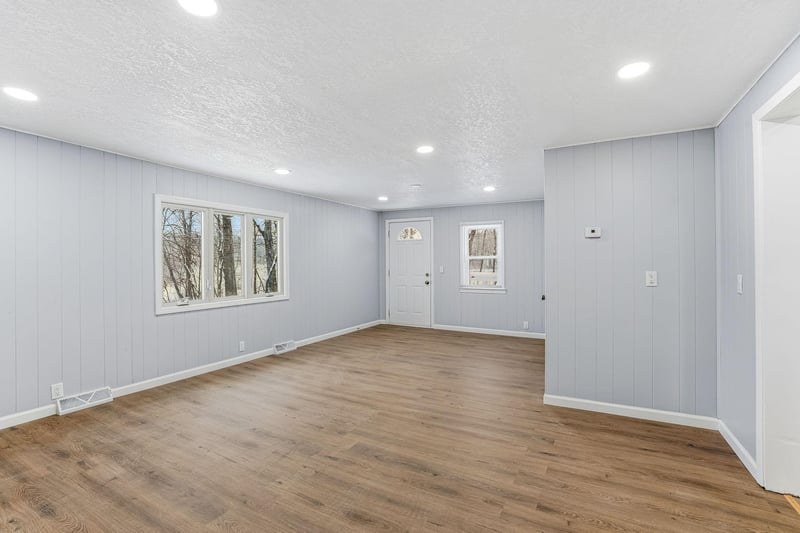 9350 Roy Rd, Delano, MN 55328