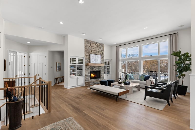 2125 Carriage Ln, Wayzata, MN 55391
