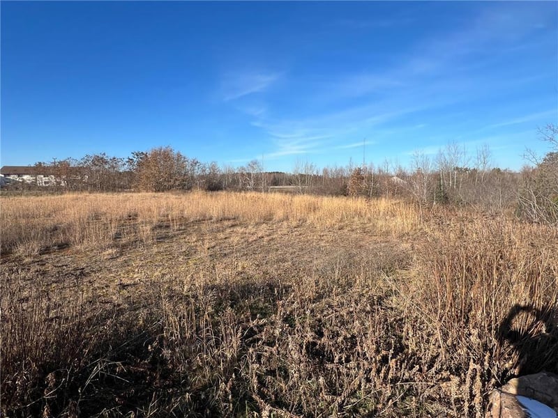 101 Morris Ave, Hinckley, MN 55037