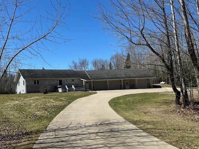 19671 Moose Point Rd, Grand Rapids, MN 55744