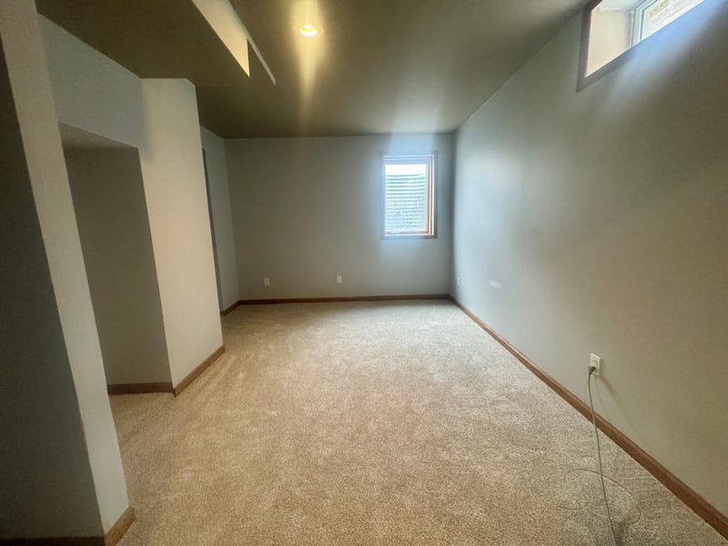 5239 N 6th St, Minneapolis, MN 55430