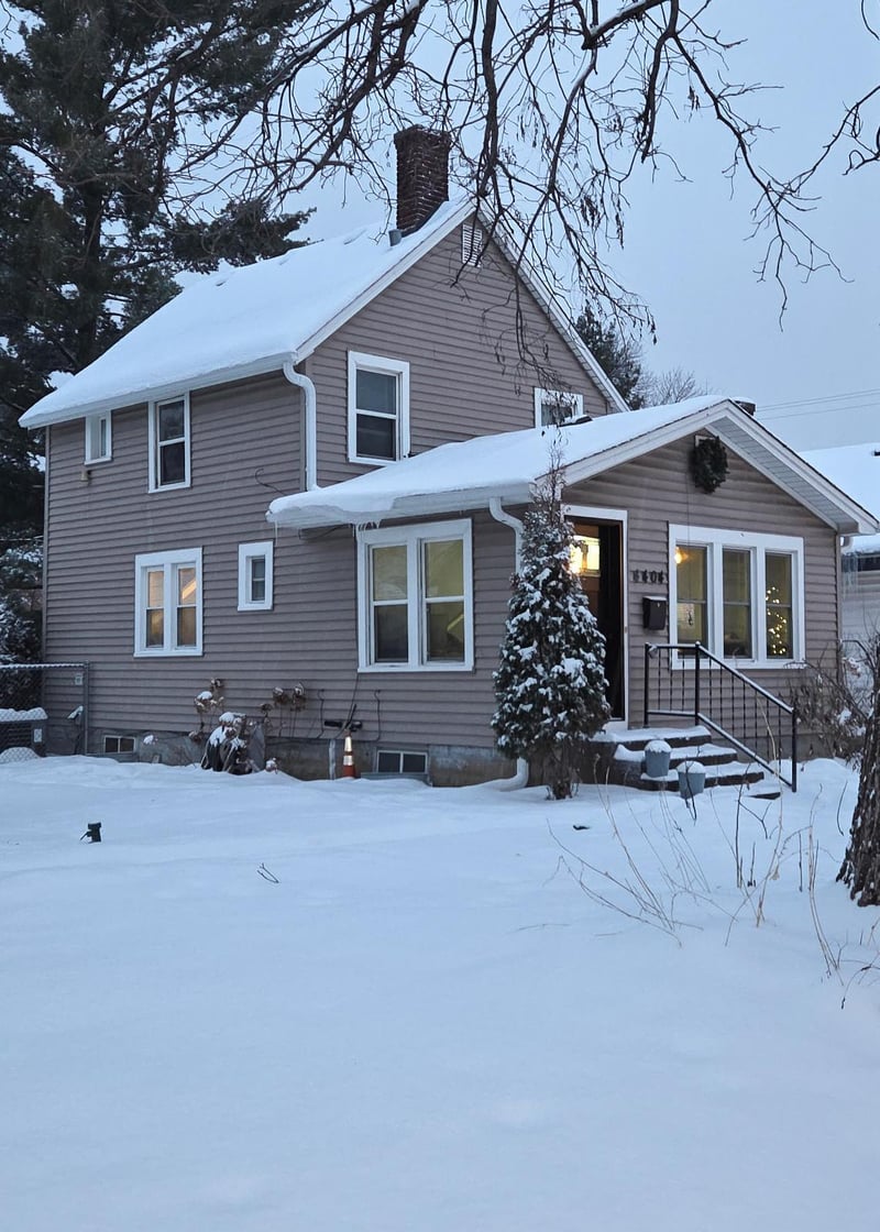 4404 Clinton Ave, Minneapolis, MN 55419