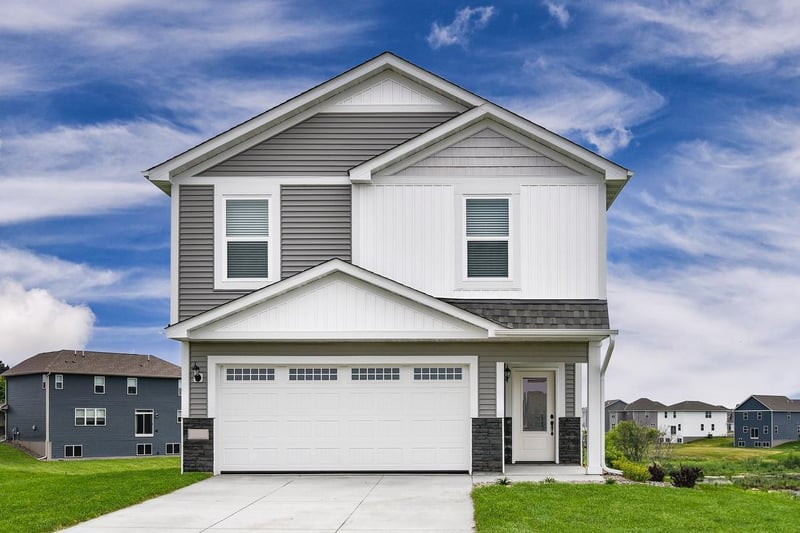 18741 Edison St NW, Elk River, MN 55330