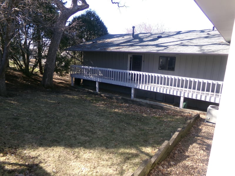2 Hazeltine Est, Chaska, MN 55318
