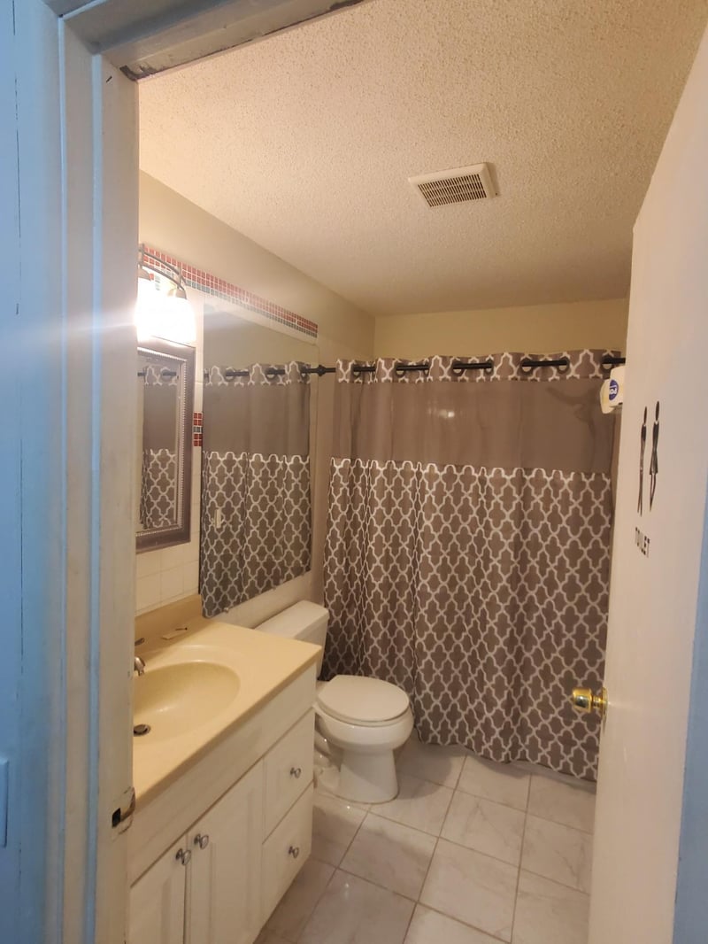 12826 Nicollet Ave #202, Burnsville, MN 55337