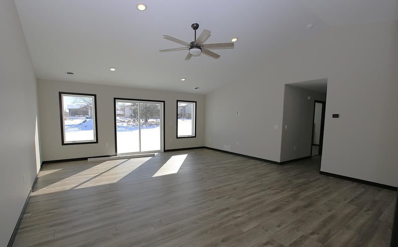 1012 NE 6th Ave, Perham, MN 56573