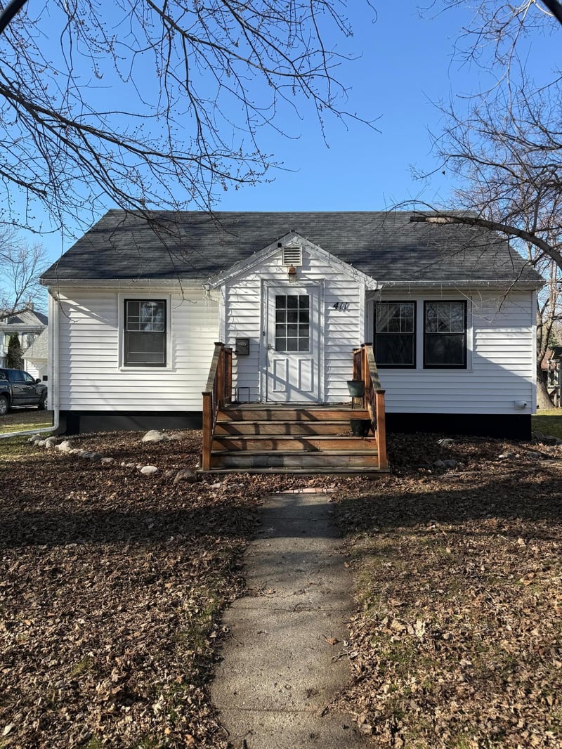 411 2nd St NE, Fosston, MN 56542