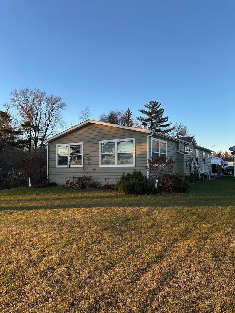 25701 Bambi Ln, Brainerd, MN 56401