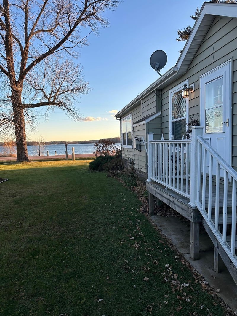25701 Bambi Ln, Brainerd, MN 56401