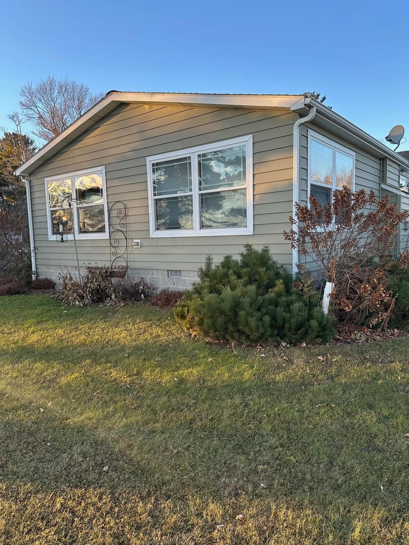25701 Bambi Ln, Brainerd, MN 56401