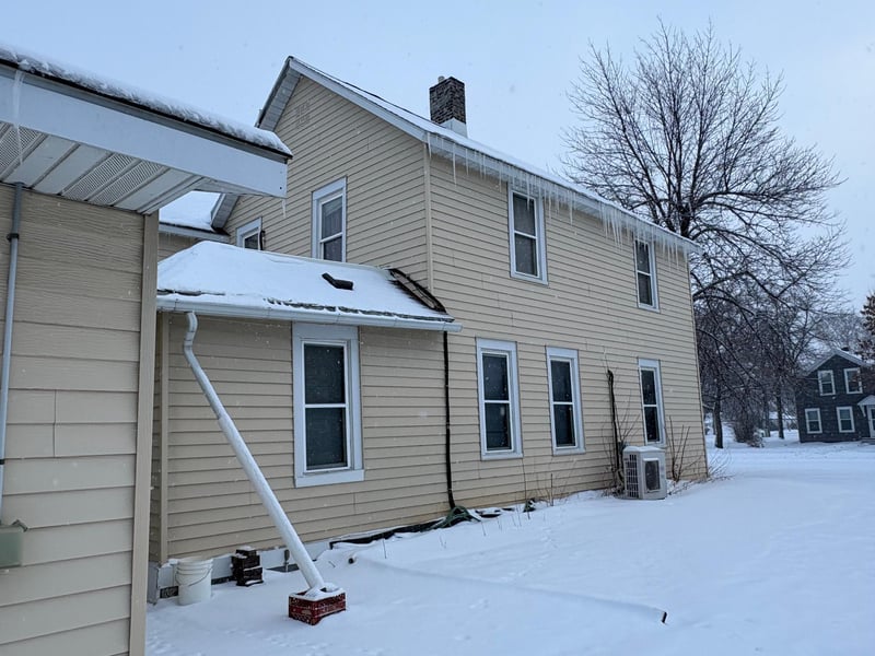 302 13th St S, Benson, MN 56215