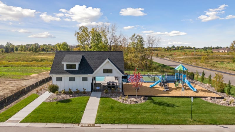 1998 Leaping Deer Cir, Medina, MN 55340