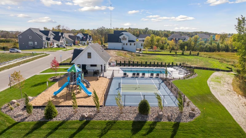 1998 Leaping Deer Cir, Medina, MN 55340