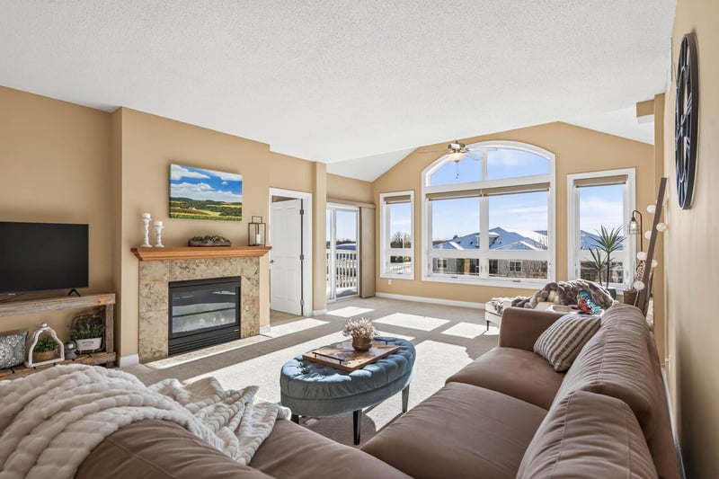 2670 Kelley Pw #317, Orono, MN 55356