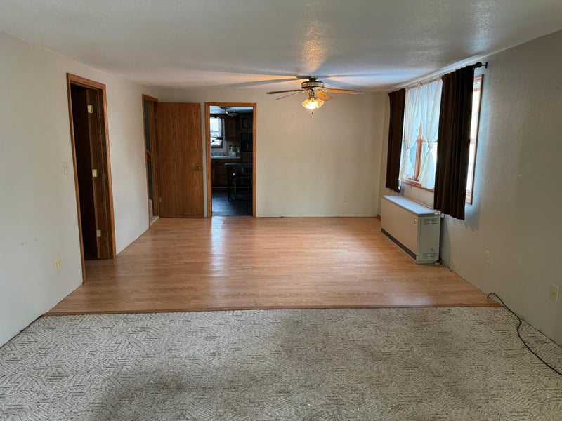 44028 220th St, Roseau, MN 56751