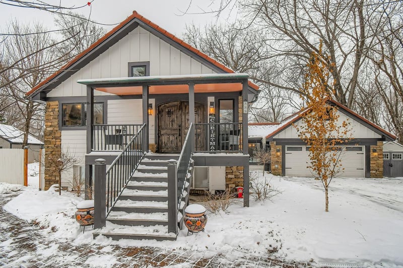 888 Dakota Ave, Orono, MN 55356