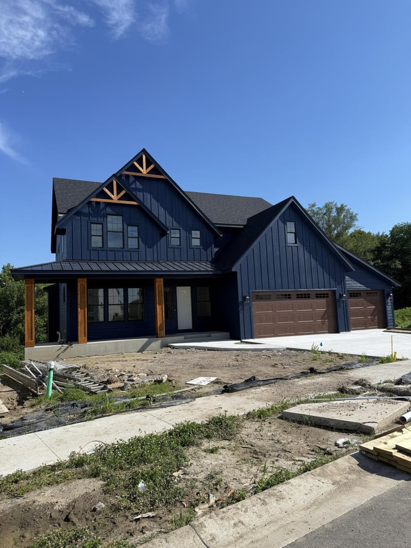3741 Brookside Dr, Chaska, MN 55367