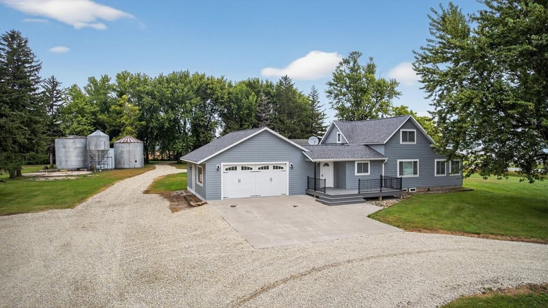 72315 130th Ave, Blooming Prairie, MN 55917