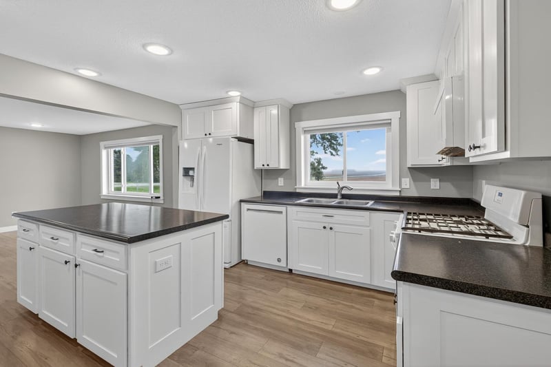 72315 130th Ave, Blooming Prairie, MN 55917