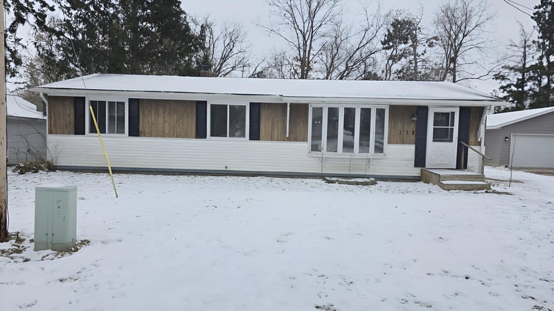 118 E Monroe Ave, Barron, WI 54812