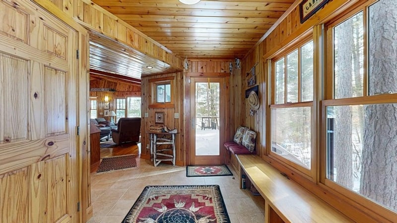 24756 Goldfinch Dr, Nevis, MN 56467