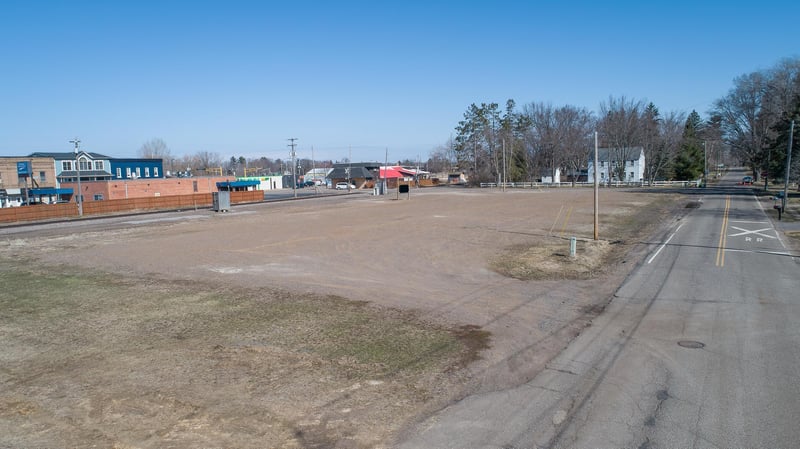 1xx Central Dr E, Braham, MN 55006
