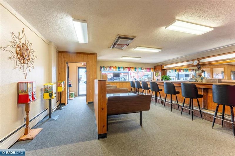 114 N Main St, Aurora, MN 55705