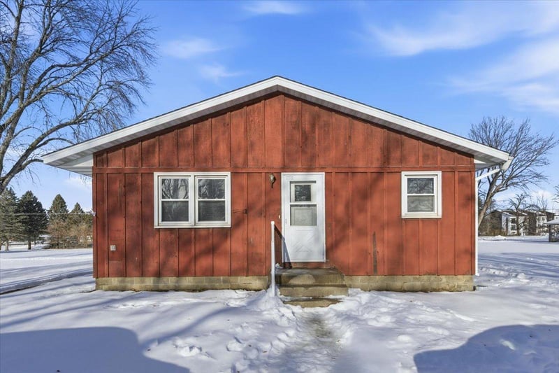 3575 Vermillion St, Hastings, MN 55033