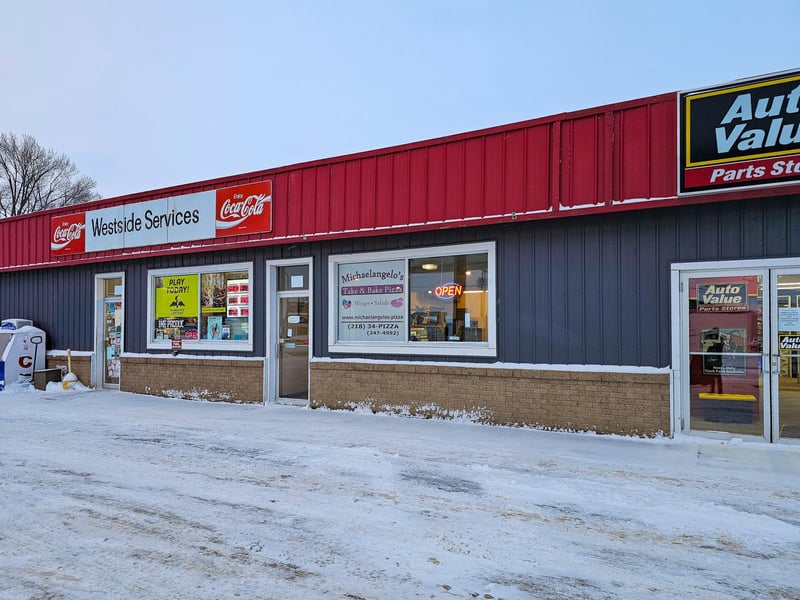 657 West Main St, Perham, MN 56573