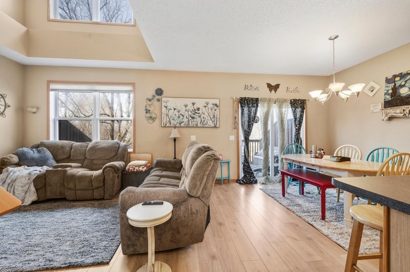4570 Blaylock Way #4202, Inver Grove Heights, MN 55076