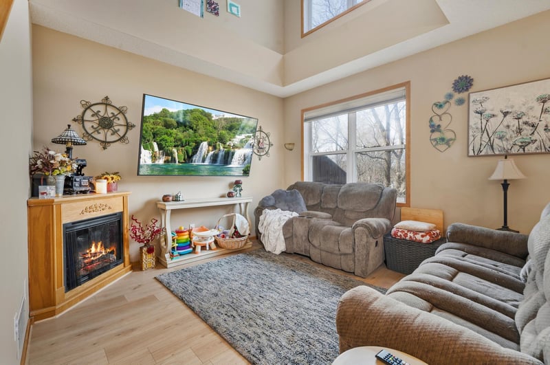 4570 Blaylock Way #4202, Inver Grove Heights, MN 55076